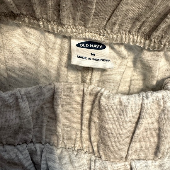 Old Navy Gray Lightweight Shorts - Picture 3 of 4